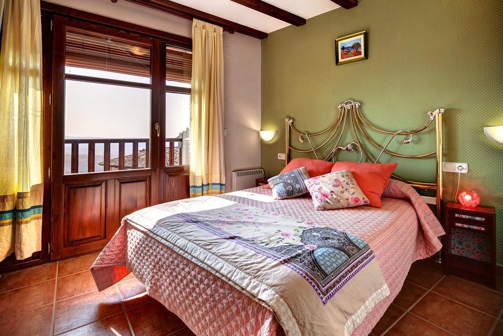 Apartamentos Bellavista Alquezar Room photo
